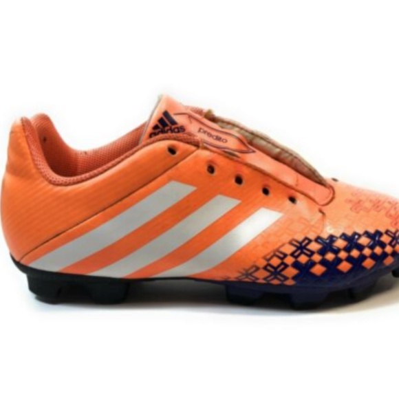 Soccer Cleats Adidas Predito TRX FG Shoes Sneakers - Picture 4 of 8